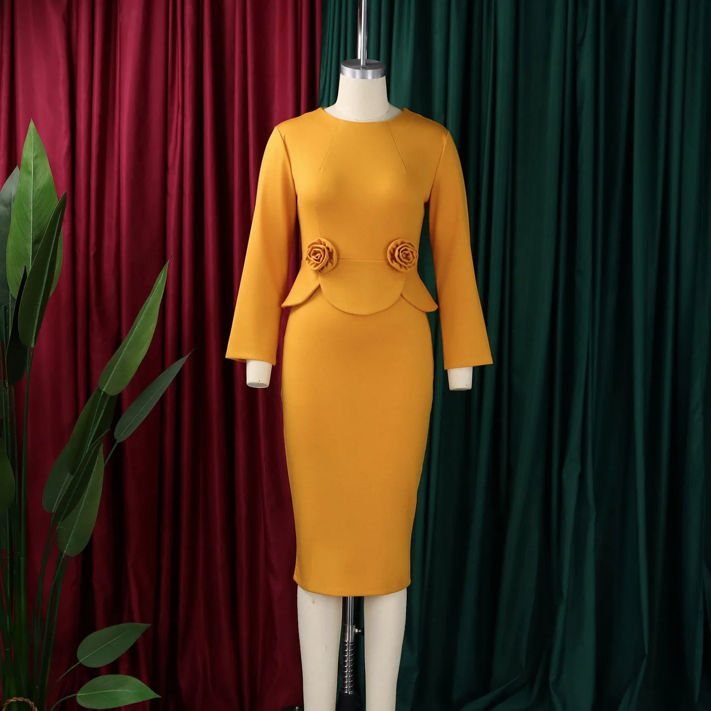 Full Sleeve Floral Decorated Solid Sheath Dress Dress
