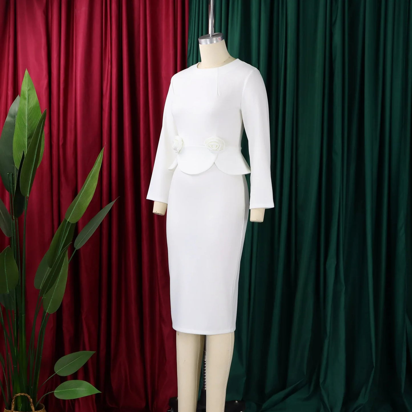 Full Sleeve Floral Decorated Solid Sheath Dress Dress