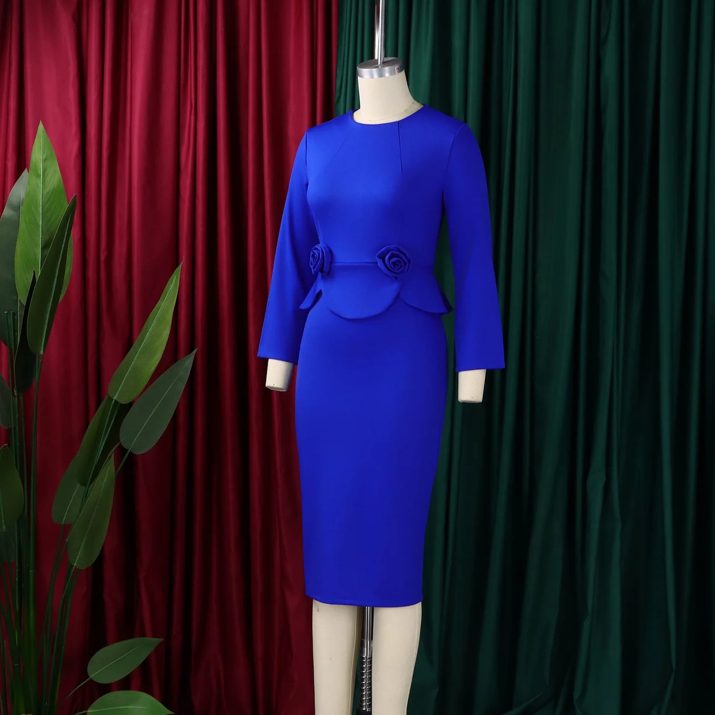 Full Sleeve Floral Decorated Solid Sheath Dress Dress